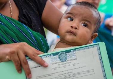 La Suprema Corte determinó que el registro de nacimiento y la primera copia certificada del acta no pueden estar sujetos al pago de derechos en Coahuila.
