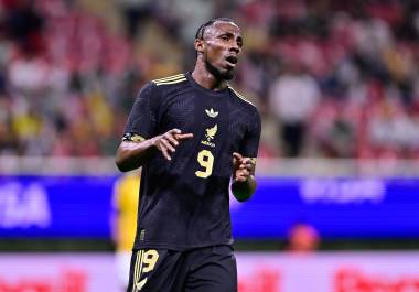 El delantero Julián Quiñones, del Al-Qadisiya, no podrá participar en los amistosos de noviembre ante Uruguay y Paraguay debido a una lesión que lo mantendrá fuera al menos tres semanas.