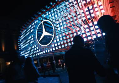 Mercedes y otras grandes multinacionales, en particular los fabricantes de automóviles europeos, han estado defendiéndose de una oleada de cambios en el orden económico global, impulsada principalmente por el presidente chino Xi Jinping y el presidente Donald Trump.