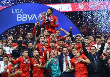 Alexis Vega convirtió el penal decisivo que le dio a Toluca el bicampeonato y su duodécimo título de Liga MX.