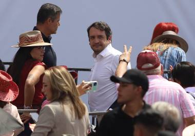 Andrés Manuel López Beltrán ha provocado una ola de reacciones, luego de que le fuera retirada su visa.