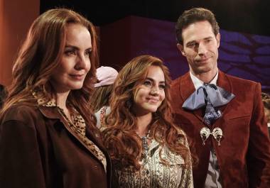 Familia. La actriz destacó la química que logró con Sebastián Rulli y Ela Velden, así como el ambiente de compañerismo que predominó durante las grabaciones de ‘Mi Rival’.