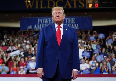 El presidente de Estados Unidos, Donald Trump, volvió a bromear este miércoles con la posibilidad de presentarse a las elecciones presidenciales de 2028.