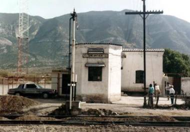 La antigua estación La Encantada deberá ser preservada ante los trabajos del tren de pasajeros.