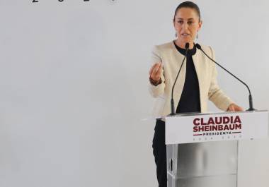 La virtual presidenta electa, Claudia Sheinbaum, criticó la marcha del Frente Cívico Nacional contra la sobrerrepresentación de Morena y aliados en el Congreso.