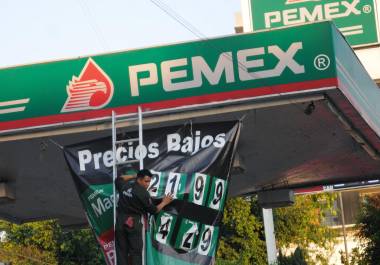 Compañías como ExxonMobil, Chevron y Petrobras reportaron ganancias hasta cinco y 12 veces mayores que las de Pemex.