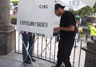 Se informó que dependiendo de los lugares de votación se les podrá dar hasta dos horas a los trabajadores para que vayan y ejerzan su derecho al voto.