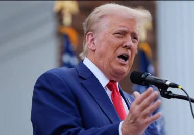 Trump comenzó su último ataque contra el segundo socio comercial más importante de Estados Unidos afirmando que “todo el mundo sabe que Canadá ha tratado a Estados Unidos de manera muy injusta durante décadas”.