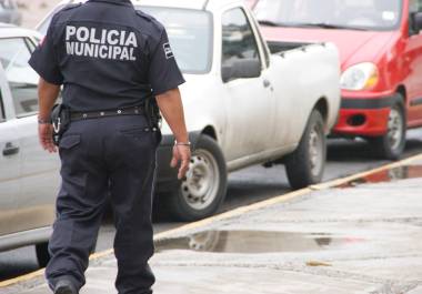 La corporación de Ramos Arizpe reportó el deceso de su elemento; la principal línea de investigación apunta a una autolesión.