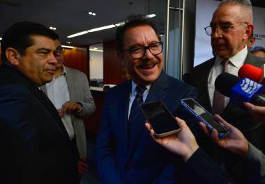 El senador Ignacio Mier informó en un comunicado que la Constitución es clara al establecer que la política exterior y la seguridad nacional son facultades exclusivas del Estado mexicano. FOTO: Cuartoscuro