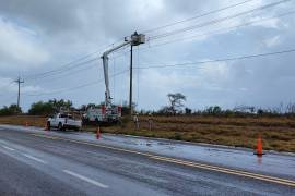 La Comisión Federal de Electricidad (CFE) trabaja para el restablecimiento de eléctrico en Hidalgo, Nuevo León, San Luis Potosí, Tamaulipas y Veracruz, tras el golpe del ciclón tropical ‘Alberto’.