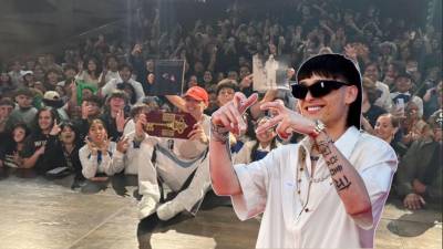 La ciudad de San Antonio, Texas, nombró el 3 de abril como el “Día de Peso Pluma” y entregó la llave de la ciudad al cantante de corridos tumbados.