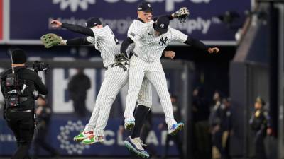 El mexicano Alex Verdugo y las figuras de los Yankees, Aaron Judge and Juan Soto, celebraron a todo lo alto la victoria del equipo.