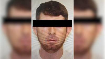 Fuerzas federales detuvieron en Nogales, Sonora, a Isai “N”, identificado como sobrino de Joaquín “El Chapo” Guzmán y con orden de extradición.