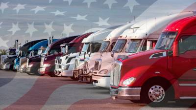 Donald Trump revocará licencias de camioneros