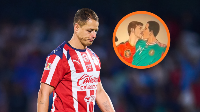 El mural muestra a Hernández con el uniforme de la Selección Mexicana de Sudáfrica 2010.