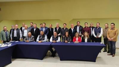 Autoridades municipales de Monclova y Frontera instalan el nuevo Consejo del SIMAS para el periodo 2025-2027.