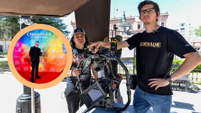 Acierto. El equipo creativo y el elenco de ‘El Desaire’ celebran un nuevo triunfo internacional que consolida al cine coahuilense en el extranjero.