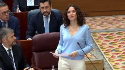 Isabel Díaz Ayuso acusó a Claudia Sheinbaum y Pedro Sánchez de afectar su agenda en México y poner en riesgo a su equipo.