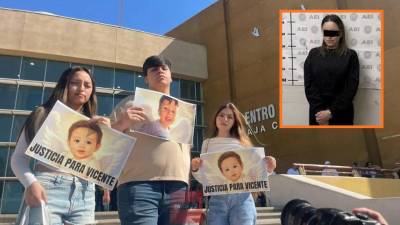 Asistentes marchan para impulsar Ley Vicente por caso de Roxana ‘N’
