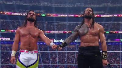 Roman Reigns necesitó tres Spears para superar a Seth Rollins y conservar el Campeonato Mundial de Peso Pesado en Minneapolis.