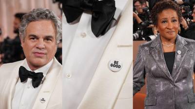 Mark Ruffalo y Wanda Sykes protestan contra ICE en los Globos de Oro