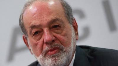 El empresario Carlos Slim planteó sustituir el modelo tradicional por una semana laboral de tres días con jornadas más largas, sin disminuir el salario y elevando la edad de retiro a los 75 años.