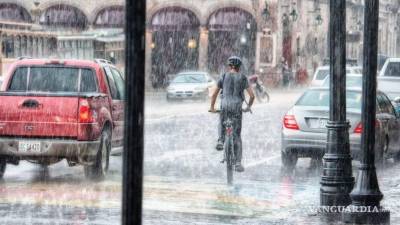 Canales de baja presión y el Monzón Mexicano azotarán a México con fuertes lluvias, granizadas e inundaciones.