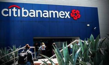 Opciones. Analistas han identificado otras alternativas como Banorte y Banco Azteca para quedarse con el banco.