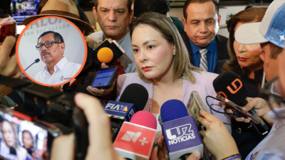 Yeraldine Bonilla, gobernadora interina de Sinaloa, afirmó no contar con información oficial sobre la entrega de Gerardo Mérida Sánchez a autoridades de Estados Unidos.