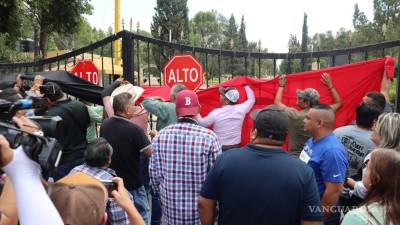 La huelga en la Universidad Autónoma Agraria Antonio Narro continúa, tras la decisión del Sindicato Único de Trabajadores de la institución de no levantar el paro laboral.