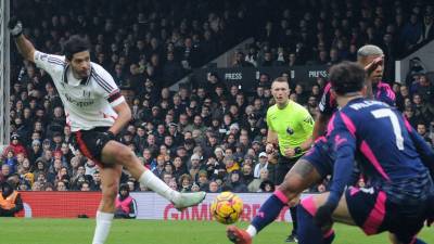 Raúl Jiménez brindó la asistencia para el gol con el que el Fulham venció a Nottingham Forest en la Premier League.