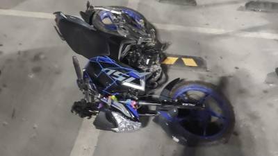 Elementos de Tránsito Municipal acudieron al lugar del accidente para tomar conocimiento y realizar las diligencias correspondientes.