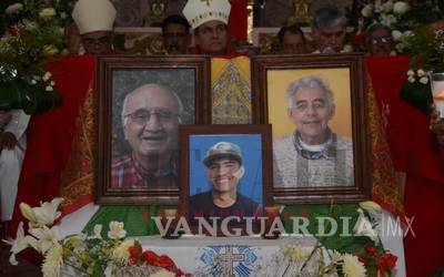 $!A dos años de su asesinato recuerdan a sacerdotes jesuitas de Chihuahua