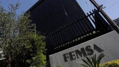 El grupo embotellador y minorista de refrescos FEMSA hizo una oferta por 1,150 millones de dólares para comprar el operador de quioscos suizo Valora