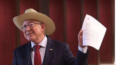 El ex embajador de Estados Unidos en México, Ken Salazar, detalla conversaciones sobre los temores de AMLO por la detención de Ismael “El Mayo” Zambada.