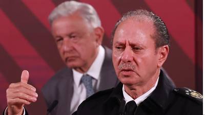 La jueza giró el citatorio desde el viernes pasado para que la FGR lo localizara y le notificara el citatorio.