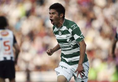 Oribe Peralta integrará la Generación 2026 del Salón de la Fama del Futbol Internacional, convirtiéndose en el primer coahuilense en recibir este reconocimiento en Pachuca.