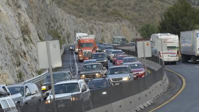 La Federación cuenta con una bolsa de mil 700 millones de pesos para iniciar los trabajos de la rectificación de las curvas en Los Chorros.