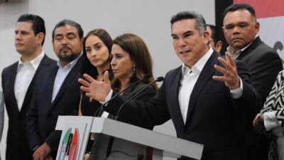 Durante las últimas dos sesiones de la Junta de Coordinación Política ha planteado el tema, pero la fracción tricolor ha sido no había mostrado disposición para abordar la remoción de Moreno Cárdenas.