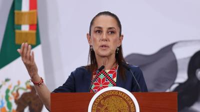 Sheinbaum evitó pronunciarse sobre la solicitud de licencia presentada por el gobernador Rubén Rocha Moya la noche de este viernes. FOTO: Cuartoscuro