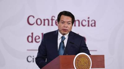 Mario Delgado Carrillo, titular de la SEP, destacó la importancia de acompañar la ampliación de la oferta con programas de apoyo socioeconómico para evitar deserción