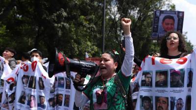 Madres Buscadoras protestan en la Ciudad de México