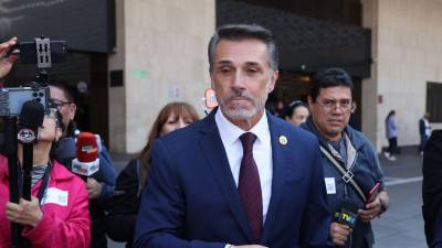 Sergio Mayer esclarece razón de su renuncia irrevocable