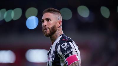 Sergio Ramos dejará a Rayados de Monterrey al finalizar el Apertura 2025, pero continuará su carrera en otro club, según El Chiringuito.