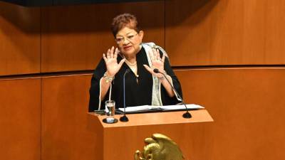 Ernestina Godoy Ramos fue elegida por el Senado de la República para ser la nueva titular de la Fiscalía General de la República (FGR) con 97 votos a favor.