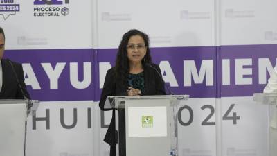 La campaña de Elisa Villalobos fue blanco de crítica, ya que después del debate, la candidata prácticamente desapareció de los eventos públicos.