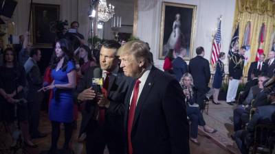 Pete Hegseth, conductor de Fox News Channel, es el elegido por el presidente electo Donald Trump como el nuevo secretario de Defensa. Esto es lo quedes saber sobre él.