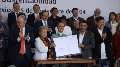 En 2025 se invertirán 9 mil millones de pesos en obras de agua para todo el País.