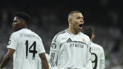 Kylian Mbappé se despachó al Manchester City con tres anotaciones, sumando su gol 18 en 18 partidos consecutivos, vistiendo la casaca Merengue.